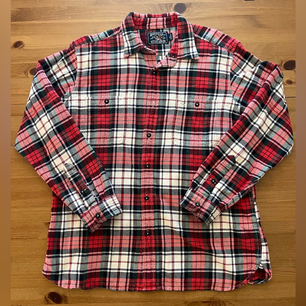 American Living Men’s XL Flannel Shirt Red Long Sleeve Button Up